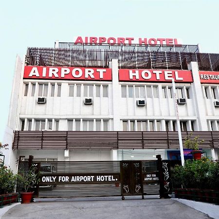 Airport Hotel New Delhi Ngoại thất bức ảnh