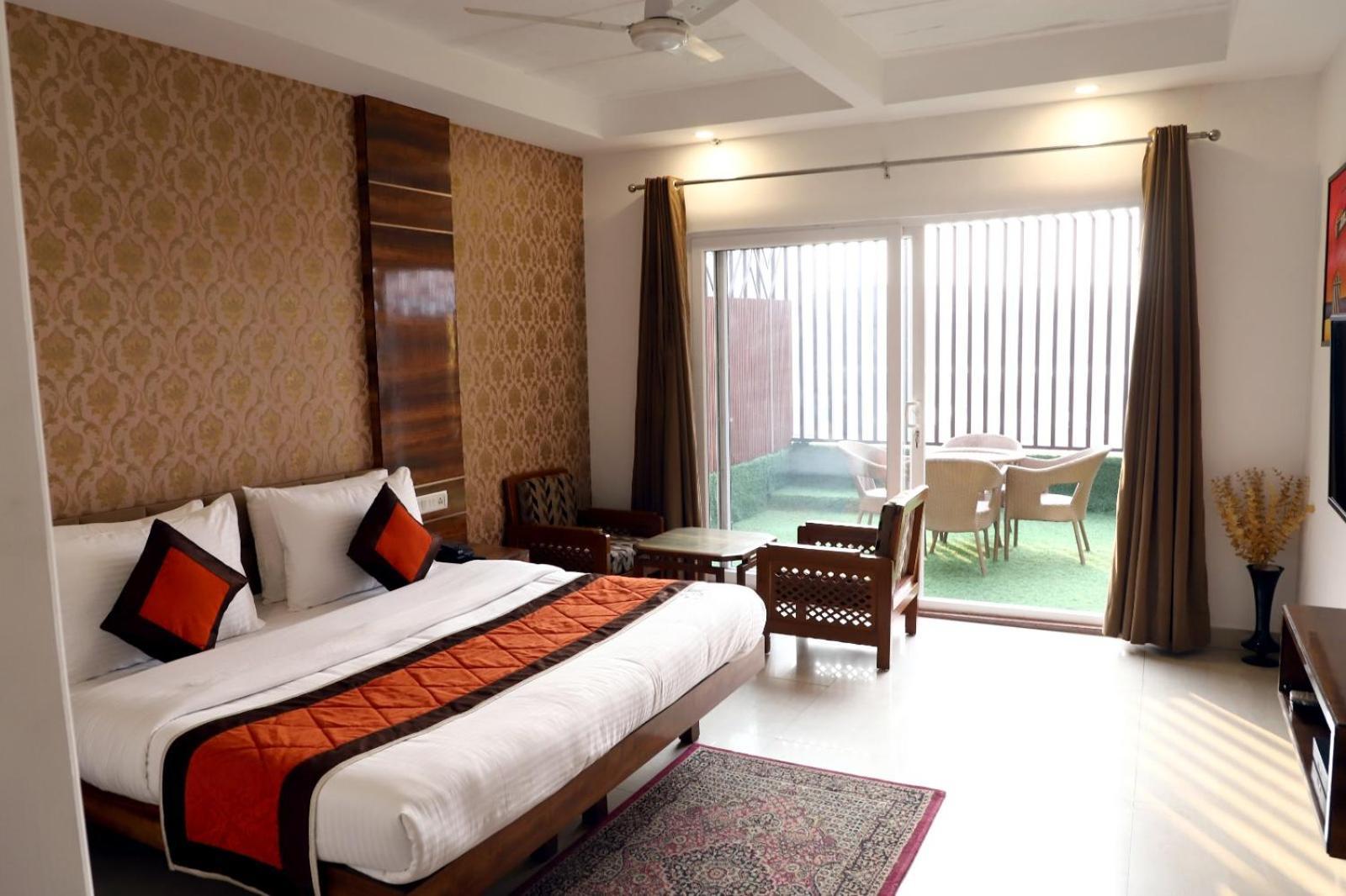 Airport Hotel New Delhi Ngoại thất bức ảnh
