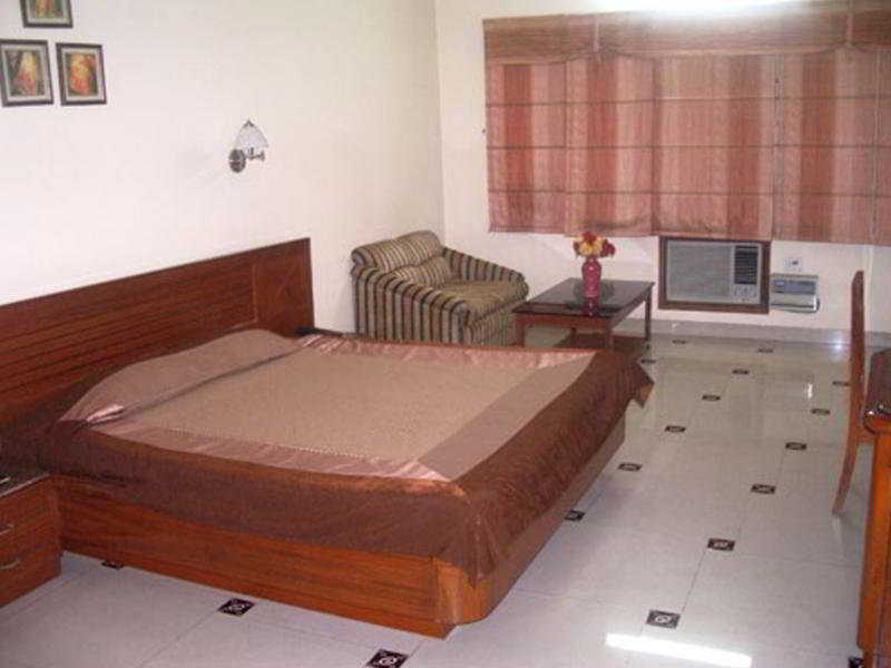 Airport Hotel New Delhi Ngoại thất bức ảnh