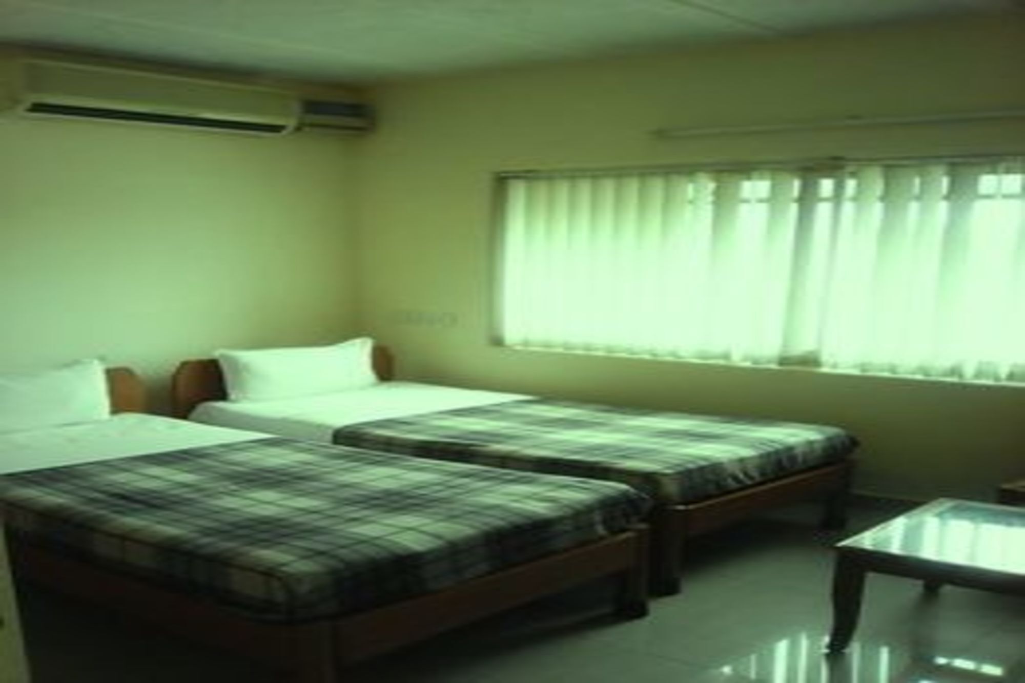 Airport Hotel New Delhi Ngoại thất bức ảnh