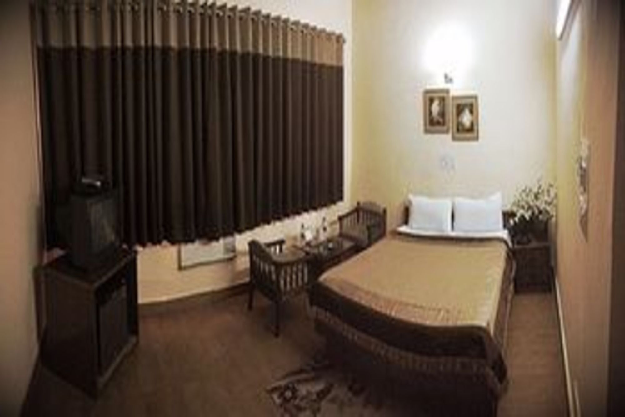 Airport Hotel New Delhi Ngoại thất bức ảnh