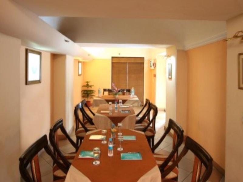 Airport Hotel New Delhi Ngoại thất bức ảnh