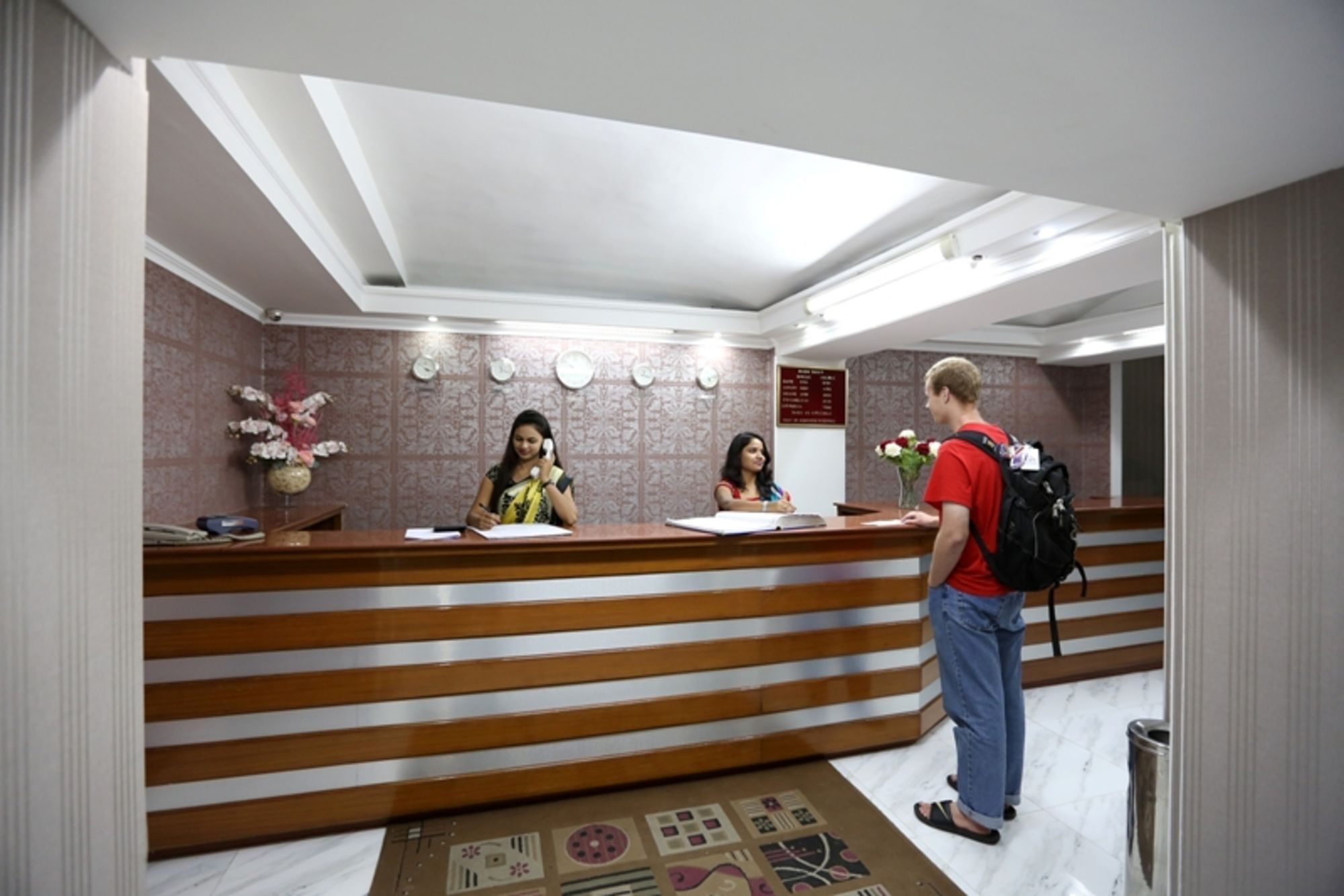 Airport Hotel New Delhi Ngoại thất bức ảnh